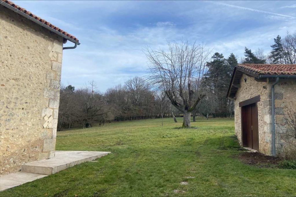 Réalisation d'un diagnostique G2 PRO à Saint-Sulpice-la-Pointe pour valider la portance du sol avant le démarrage du gros œuvre.